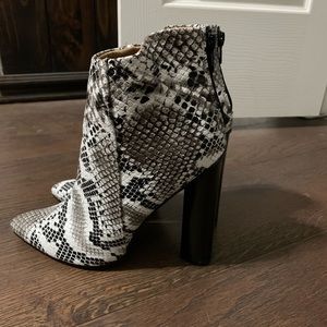 Qupid snake booties.